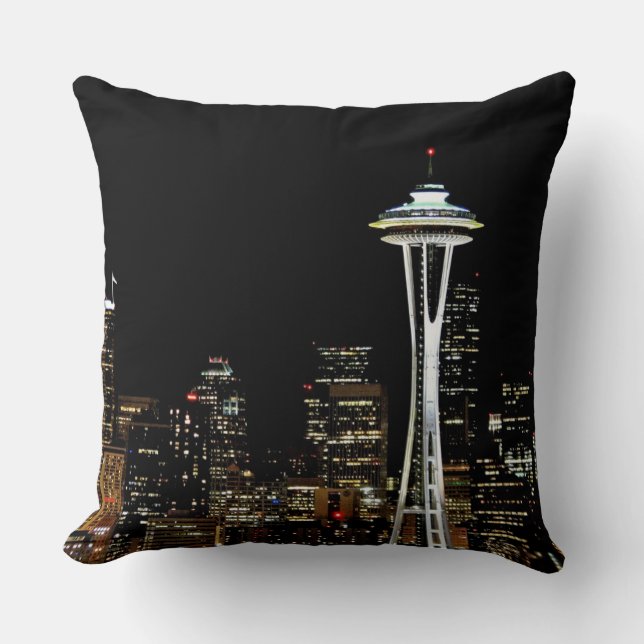 Coussin Horizon de Seattle la nuit, avec l'aiguille de (Recto)