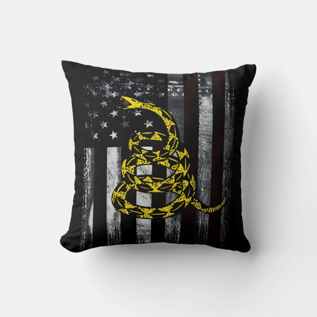 Coussin Horloge drapeau américain industriel et serpent (Recto)