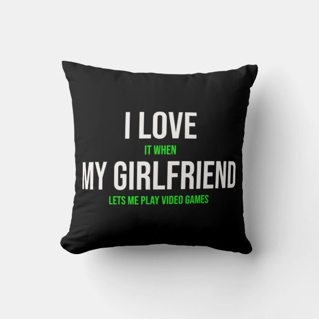 Coussin https://www.zazzle.com/pd/spp/pt-mojo_throwpillow? (Recto)