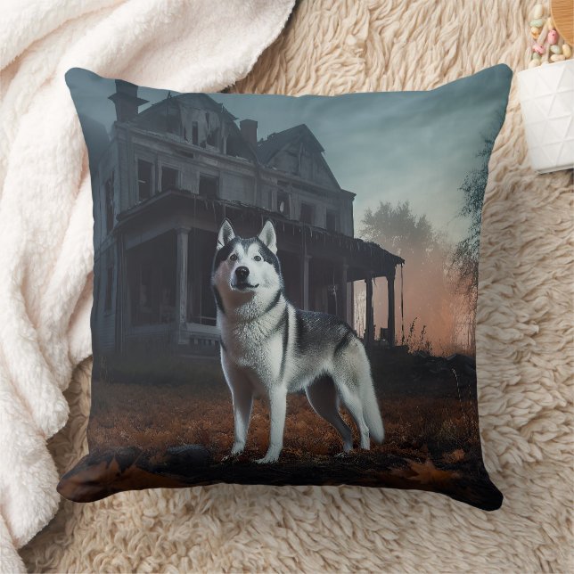 Coussin Husky sibérien Halloween Épouvantable (Couverture)