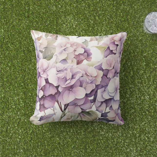Coussin Hydrangeas aquarelle rose violet élégant  (Herbe)
