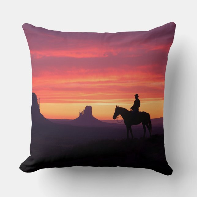 Coussin Icône de Monument Valley, silhouette de coucher de (Recto)