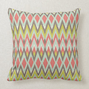 Coussin Ikat tribal