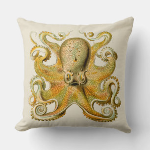 Coussin Illustration antique de pieuvre monstre marin