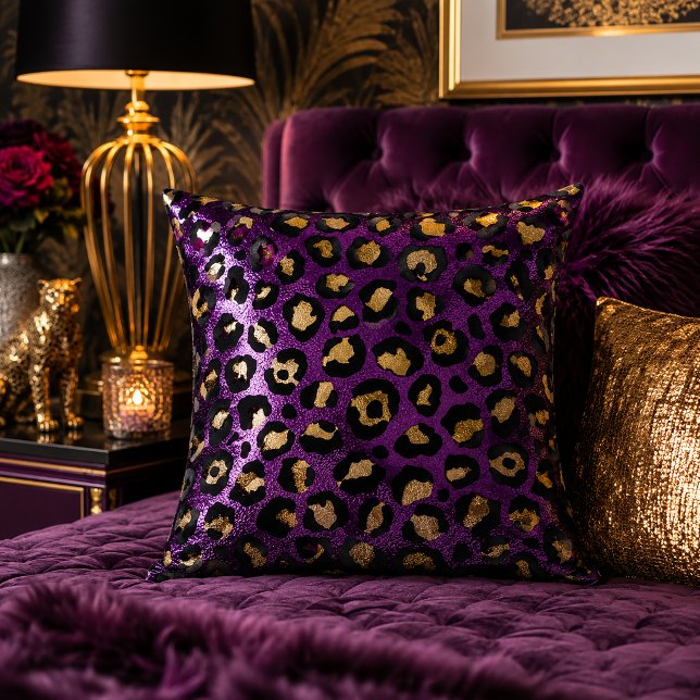 Coussin Impression d'animaux à motif léopard violet et or (Créateur téléchargé)