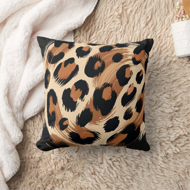 Coussin Imprimé animalier léopard peint en noir marron crè (Couverture)
