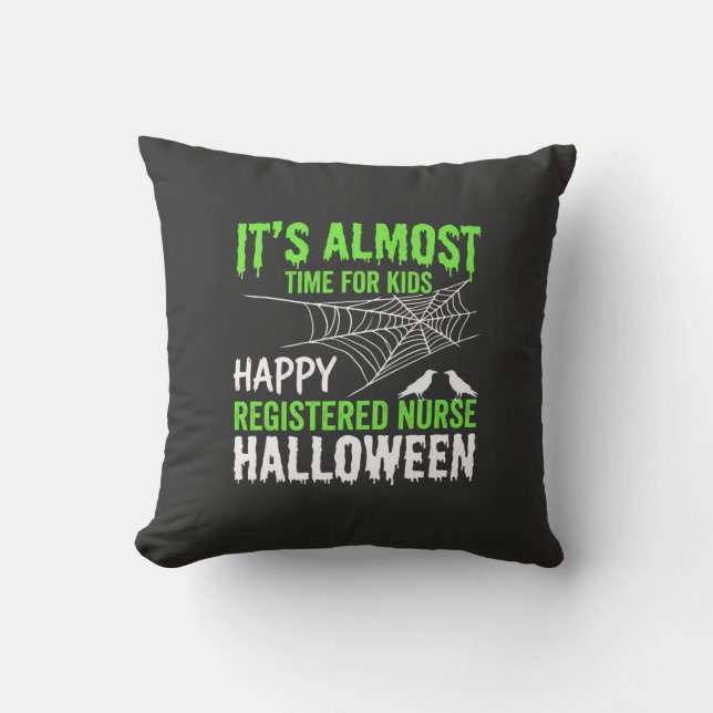 Coussin Infirmière diplômée Halloween Toile d'araignée et  (Recto)