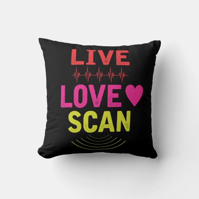 Coussin Infirmière infirmière technicienne en soins de san (Recto)