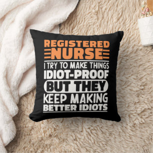 Coussin Infirmière inscrite J'Essaie De Rendre Les Choses 
