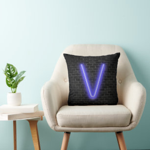Coussin Initiale V À Neon Marquee Sur Brick