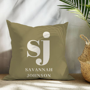 Coussin Initiales en monogramme vert olive et crème