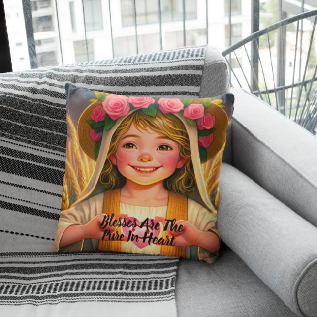Coussin Innocence Capturée : Petite Fille Tenant Tendremen (Créateur téléchargé)