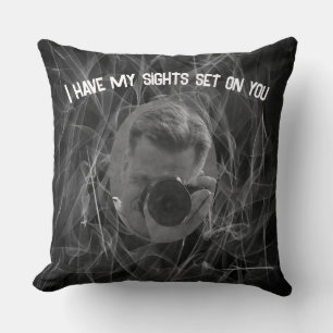 Coussin J'ai mes vues sur vous - Hommes avec caméra