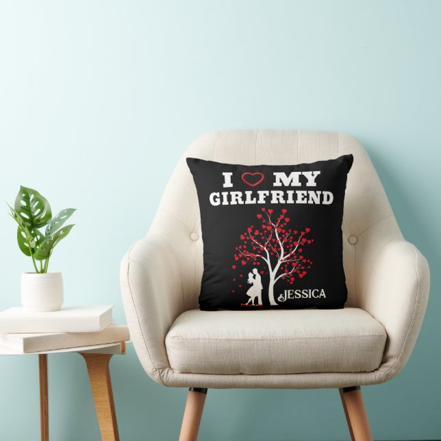 Coussin J'aime ma petite amie (Chaise)