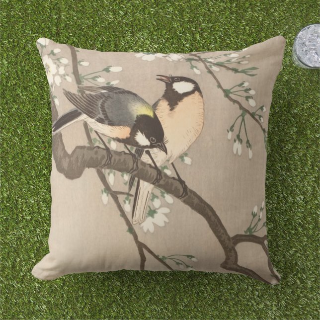Coussin Japonais Asiatique Koson Bird Chickadee Songbird (Herbe)