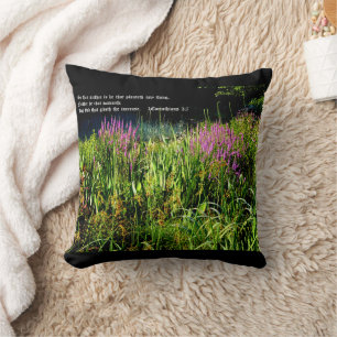 Coussin Jardin de tourbières avec 1 Corinthiens 3:7