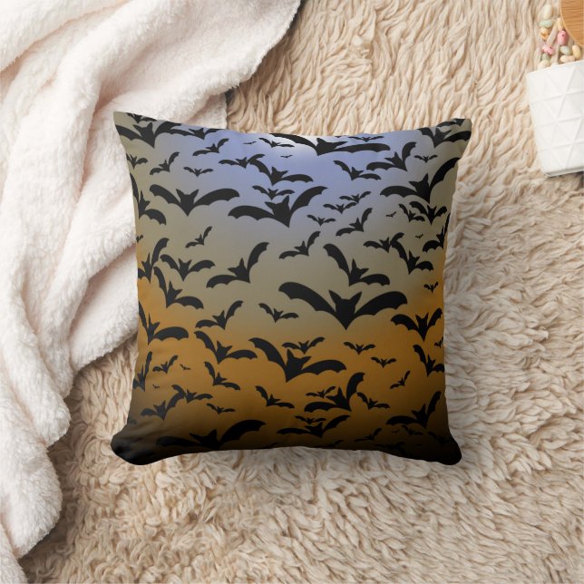 Coussin Je suis partie Batty pour les chauves-souris noire (Couverture)