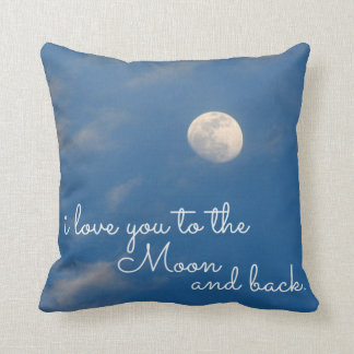 Coussin Je t'aime à la lune et aux carreaux arrières