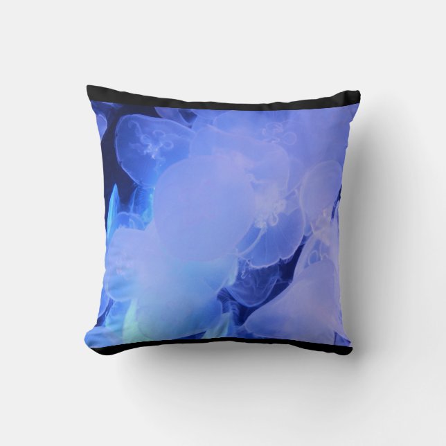 COUSSIN JELLYFISH THROW PILLOW (Recto)