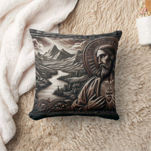 Coussin Jesus Entouré par les montagnes majestueuses de Du