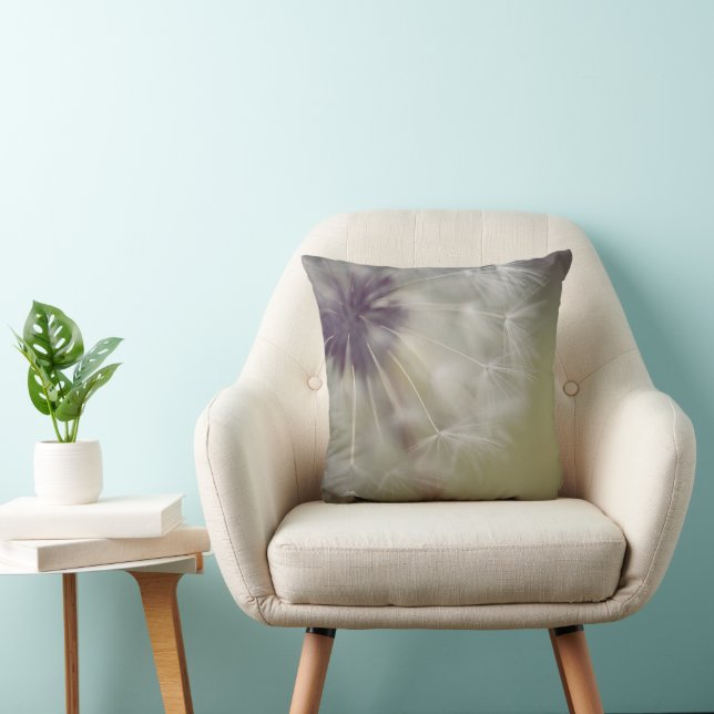 Coussin jeté d'art pissenlit rêveur (Chaise)