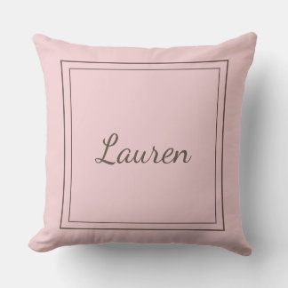 Coussin jeté monogrammé