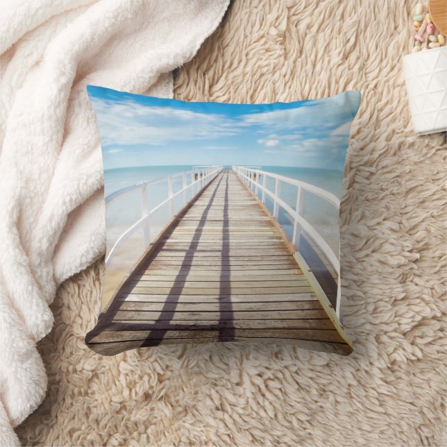 Coussin Jetée Tropical Beach Pier Pillow (Couverture)