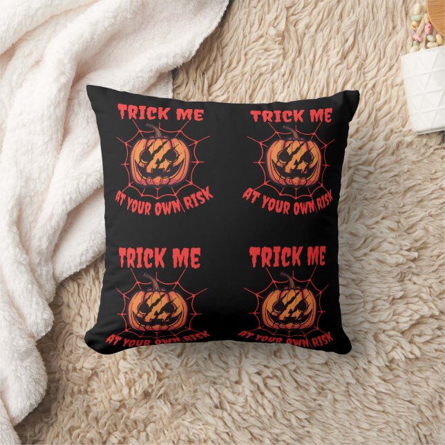 COUSSIN JETEZ-MOI À VOS PROPRES RISQUES FUNNY CRAINTE HORR (Couverture)