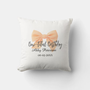 Coussin Joli anniversaire ruban orange nom date simple pas