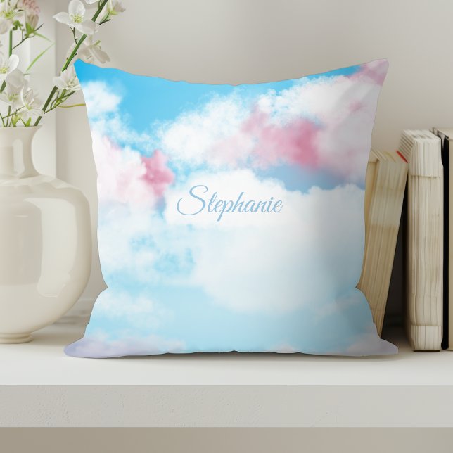 Coussin Joli ciel fantaisiste rose et nuages bleus (Créateur téléchargé)