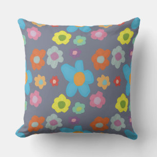 Coussin Joli motif floral rétro