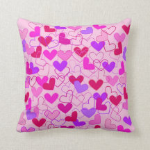 Jolie fille rose violet et Motif de coeur rouge
