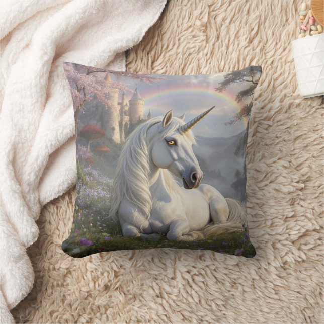 Coussin Jolie Licorne, Château et Arc-en-Ciel  (Couverture)