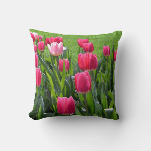 Coussin jolies fleurs de tulipe rose printanier. jardin fl