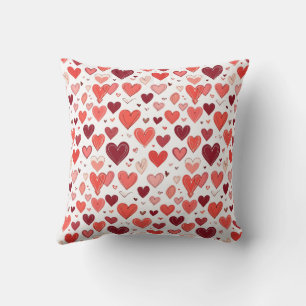 Coussin Jouer main dessinée coeur rouge motif sur blanc