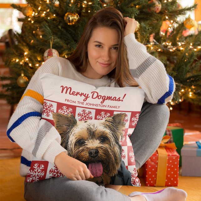Coussin Joyeux Chien de Noël Yorkie Terrier Dogmas Rouge (When your Yorkie is the center of your Christmas decor. )