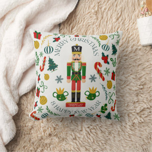 Coussin Joyeux noisette de Noël monogramme personnalisé