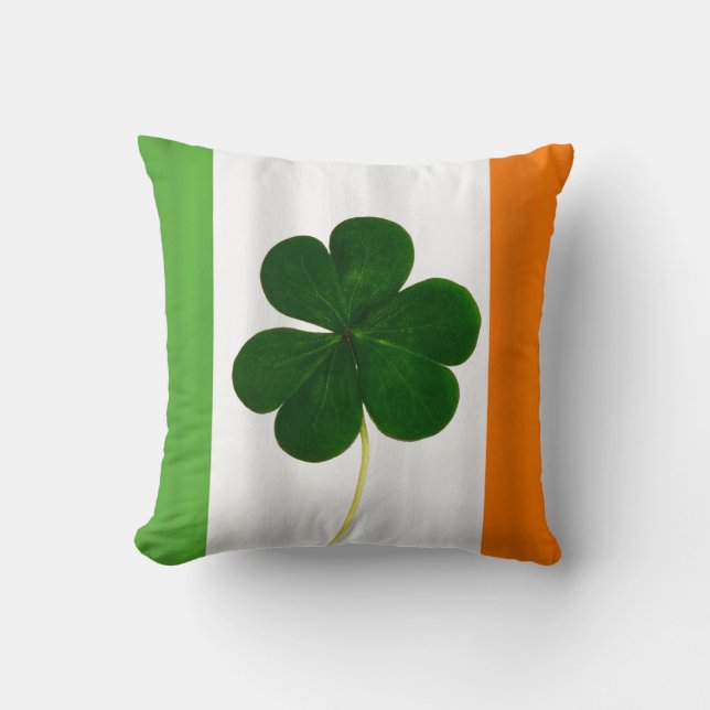 Coussin Joyeux Shamrock du drapeau irlandais de la Saint-P (Recto)