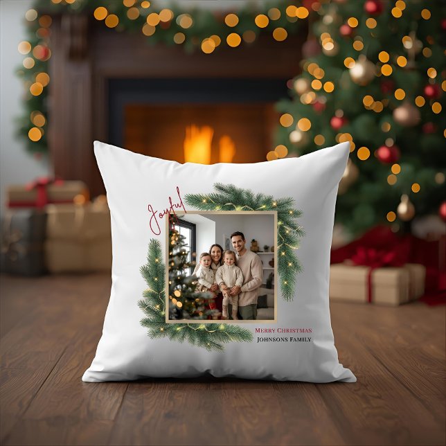 Coussin Joyful Christmas Photo Frame Family Throw Pillow (Créateur téléchargé)