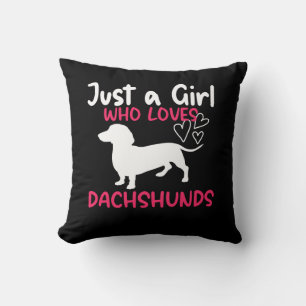 COUSSIN JUSTE UNE FILLE QUI AIME LES DACHSHUNDS