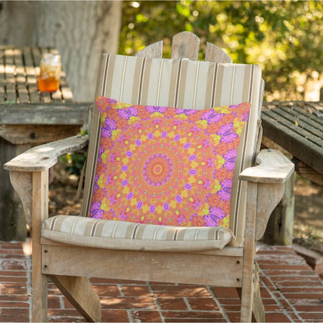 Coussin Kaleidoscope Abstrait psychédélique coloré (Chaise)