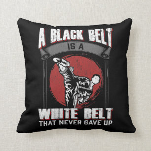 Coussin Karate Taekwondo Black Belt Martial Arts Fighter