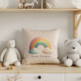Coussin Kids Whimsical Pastel Rainbow in Clouds