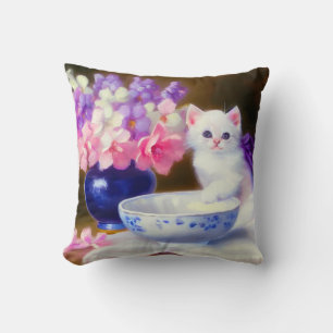 Coussin Kitten blanc vintage avec ruban violet