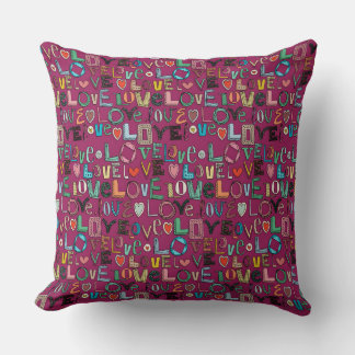 Coussin l o v e LOVE rose