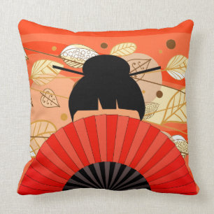 Coussin La Dame et le fan d'Asie avec les feuilles d'autom