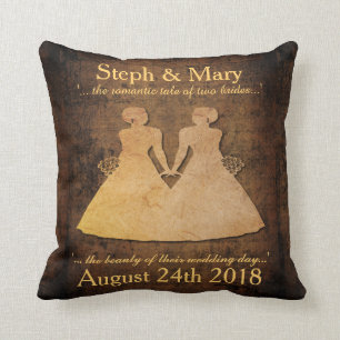 Coussin La fille rencontre le cadeau de mariage lesbien de
