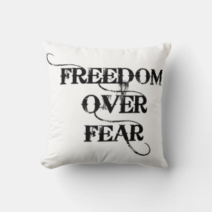 Coussin La liberté face à la peur