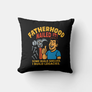 Coussin La paternité l'a cloué des cadeaux pour les papas