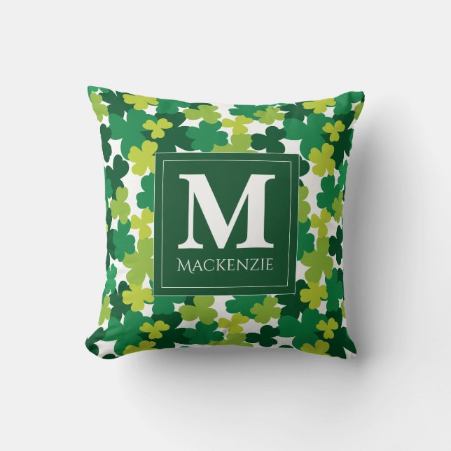 Coussin La Saint Patrick, une fête monogue et une bénédict (Recto)